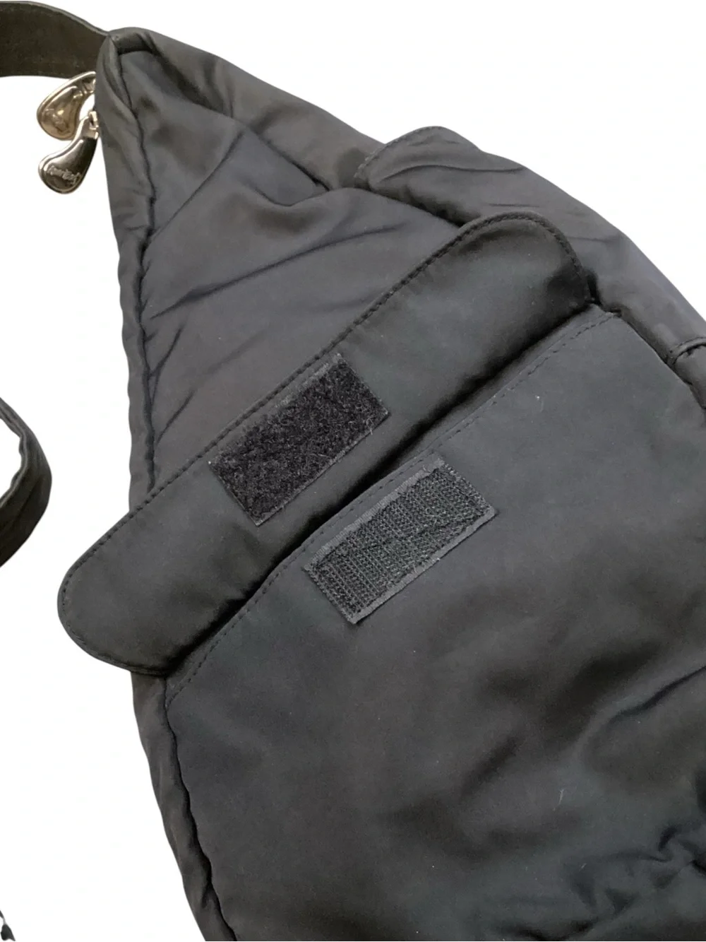 AmeriBag Healthy Back Bag Black‎ Nylon Crossbody Sling Backpack